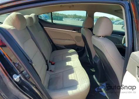 2019 Hyundai Elantra Se z USA, uszkodzony, nr VIN 5NPD74LF1KH442554